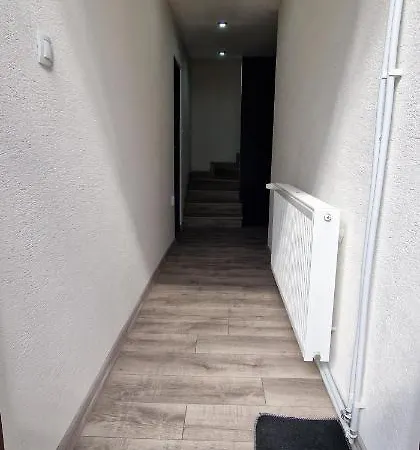 منزل للإقامة Privat Alenka